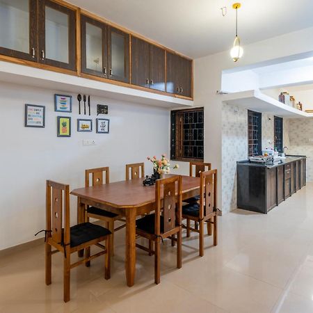 5 Bhk Villa With Swimming Pool Loutolim Buitenkant foto